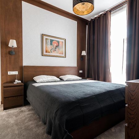Lacasa Hotel Karagandy Buitenkant foto