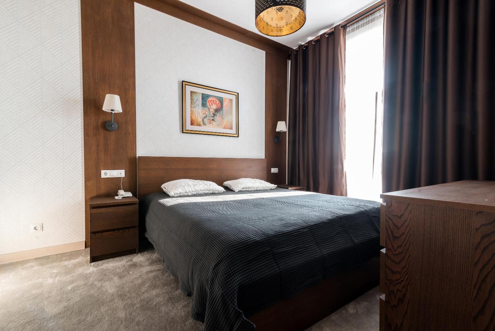 Lacasa Hotel Karagandy Buitenkant foto
