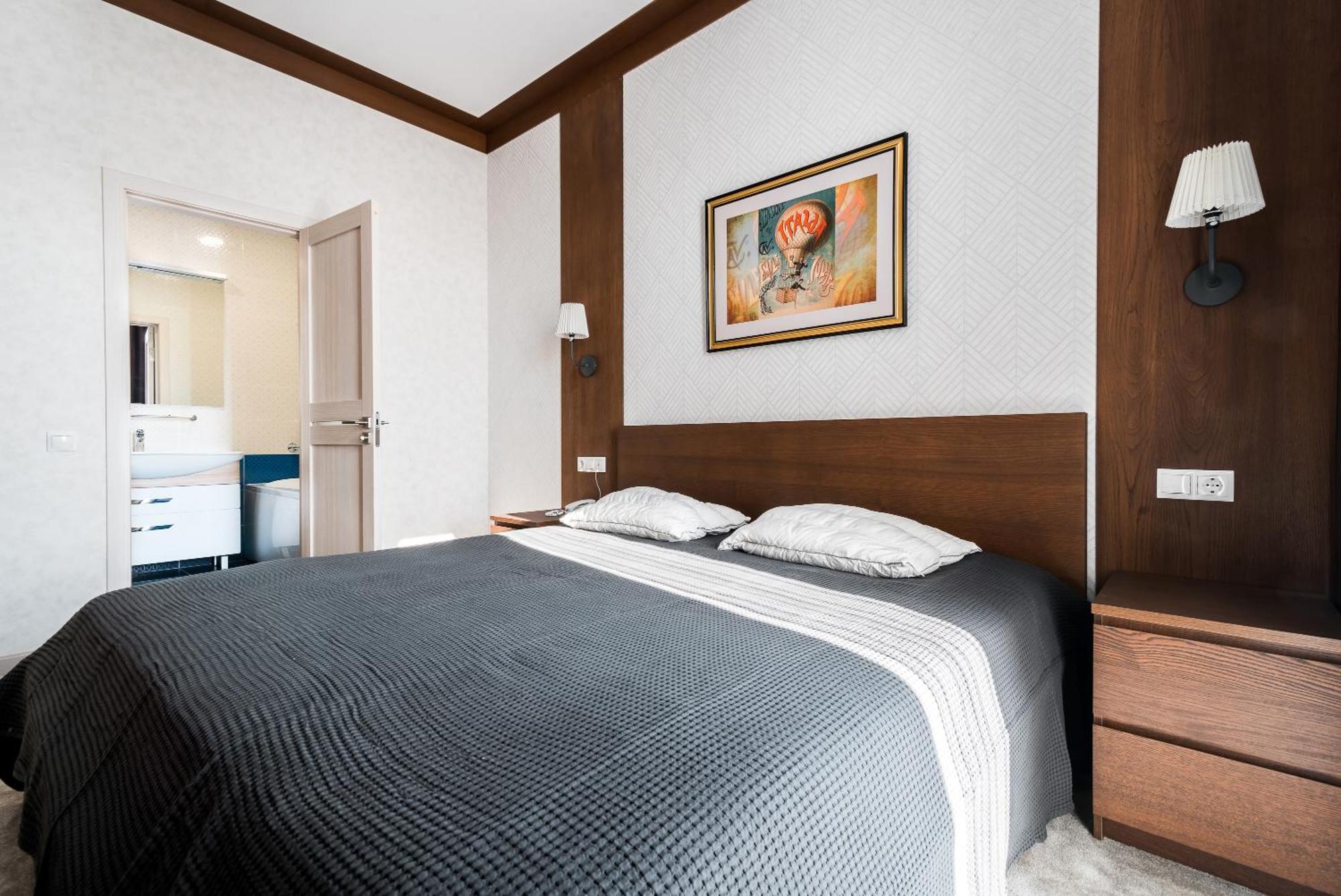 Lacasa Hotel Karagandy Buitenkant foto