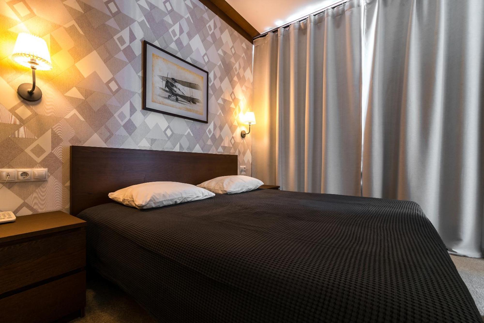 Lacasa Hotel Karagandy Buitenkant foto
