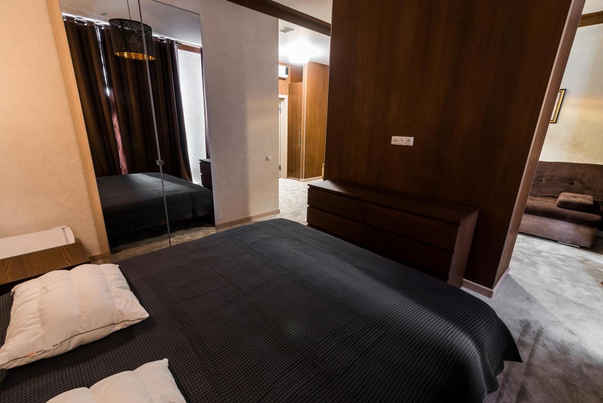 Lacasa Hotel Karagandy Buitenkant foto