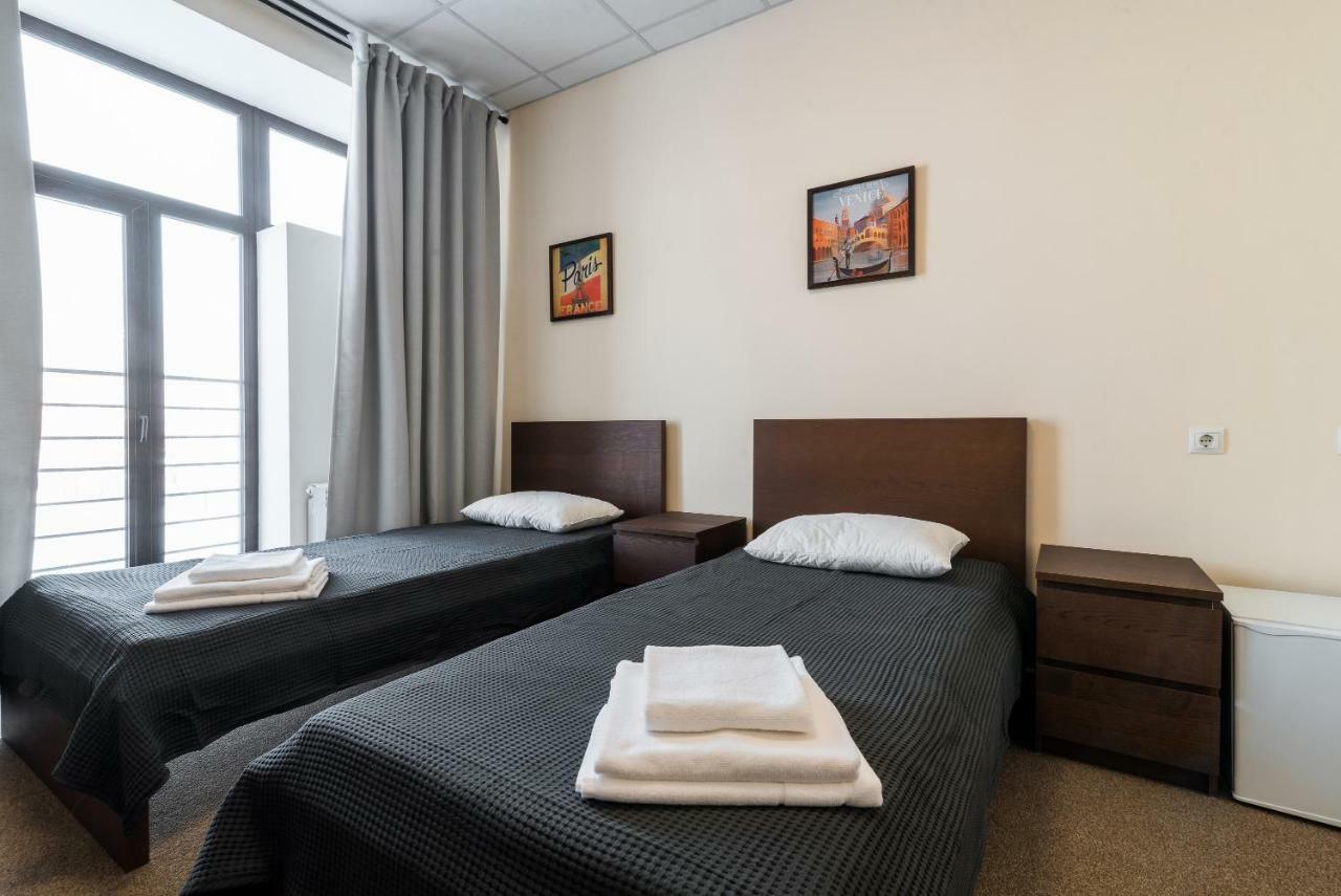 Lacasa Hotel Karagandy Buitenkant foto